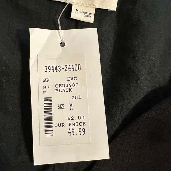 NWT Everly black ruffled wrap dress size medium. - Picture 8 of 8